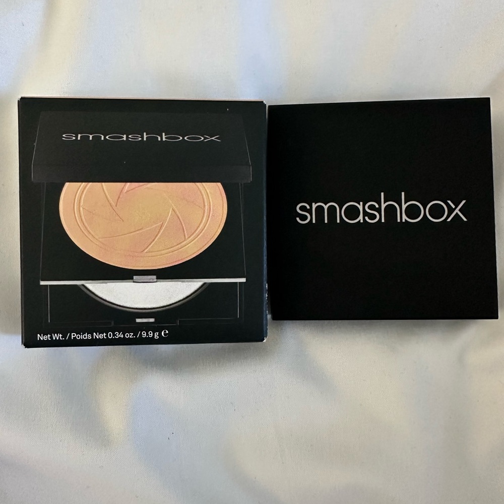 Smashbox Photo Filter Powder Foundation Shade 4 - Discontinued